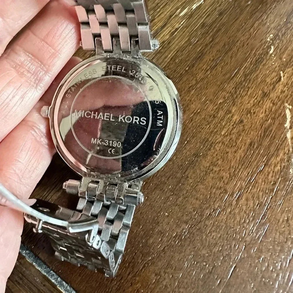 Michael Kors Darci watch - Picture 10 of 12